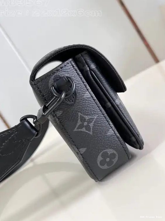 AAA Pruses Bags Wearable LOUIS Montsouris VUITTON Wallet 0622